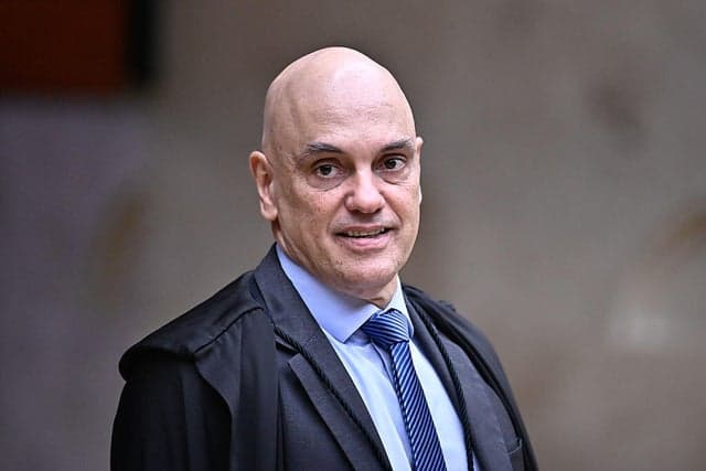 Alexandre de Moraes quitte-t-il le poste de juge à la Cour suprême du Brésil ?